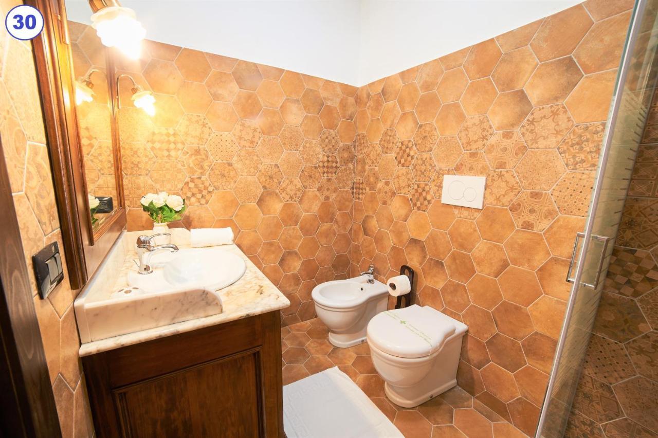 מונטפיאסקונה I Gigli Del Belvedere מראה חיצוני תמונה